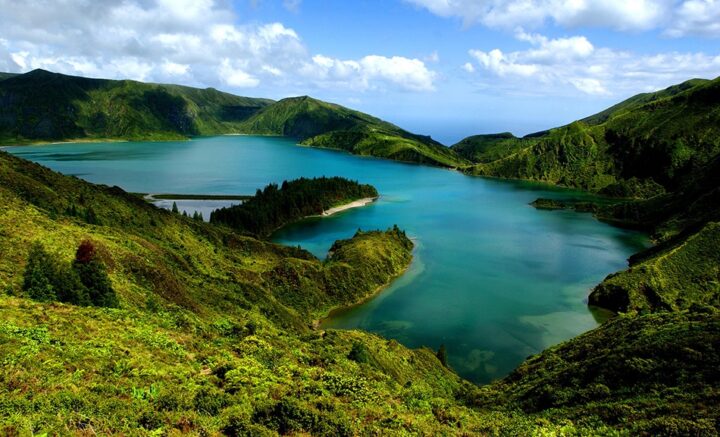 Portugal: Discover the 9 beautiful Azores islands