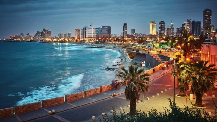 The 10 best things to do in Tel Aviv / Travel Guide