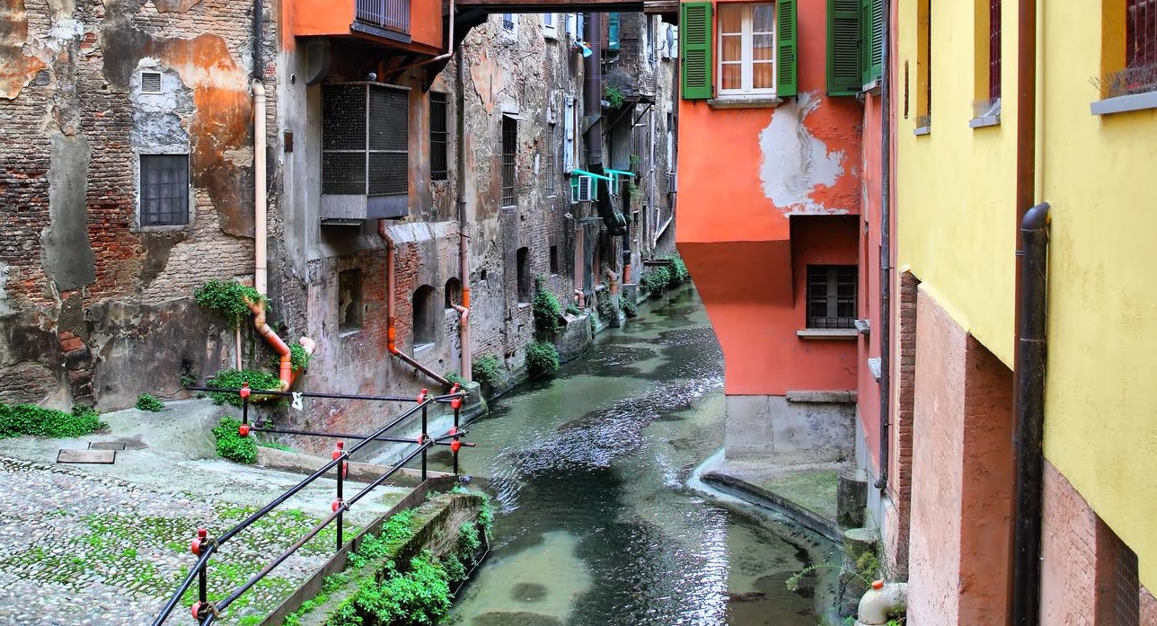 Bologna Canals - Bologna Travel Guide