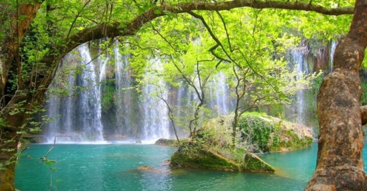 Kurşunlu Waterfall Nature Park: Antalya